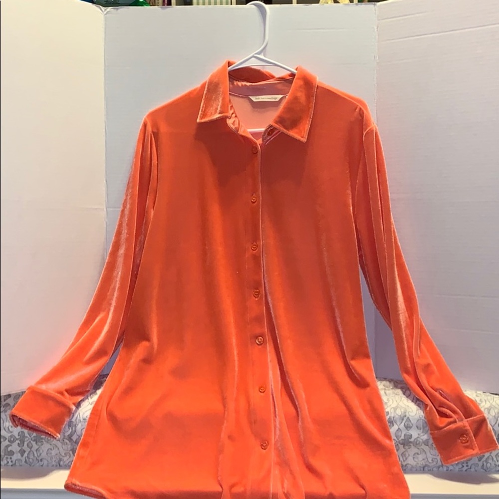 Soft surroundings top